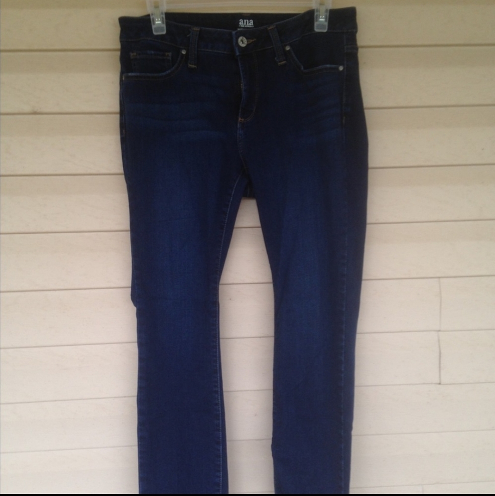 Ana jeans